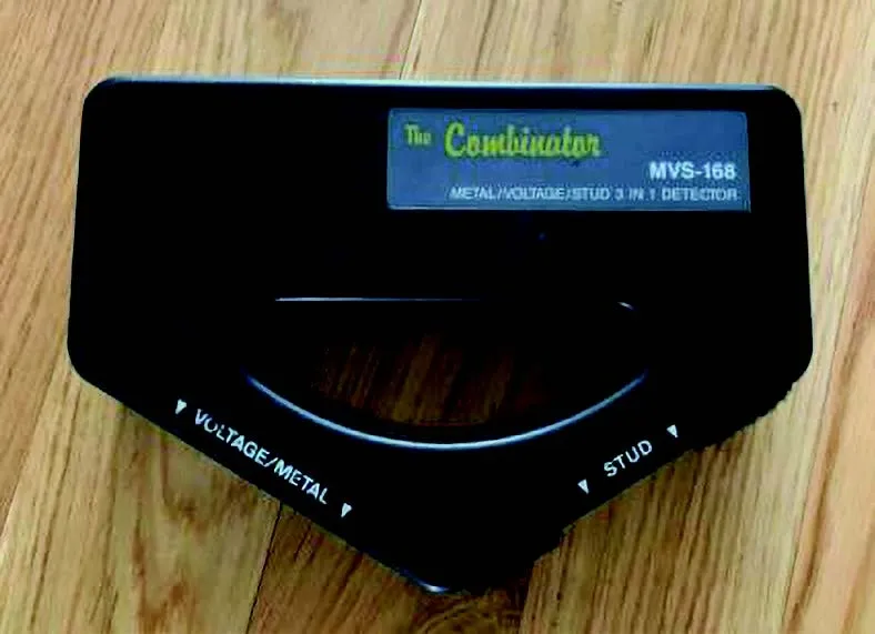 3-IN-1 METAL, VOLTAGE, STUD DETECTOR